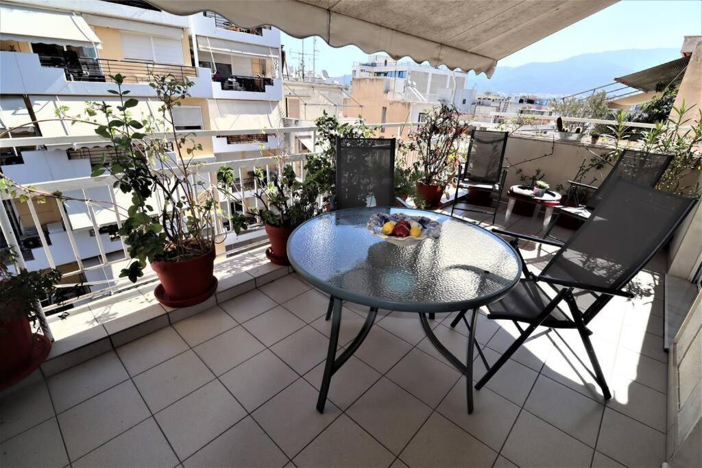 Amazing Penthouse In Ambelokipi Atenas Exterior foto